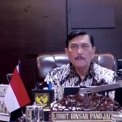 Luhut Kunjungan Kerja ke Jawa Timur, Ngapain Aja?
