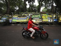 Suasana Terkini Rumah Arifin Panigoro Jelang Pemakaman Besok