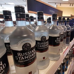 Supermarket Inggris Boikot Vodka Asal Rusia