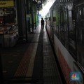 Suasana penumpang di Stasiun Kereta Api Gambir, Jakarta, Selasa,( 8/3./2022). DKI Jakarta kembali menerapkan PPKM level 2. (CNBC Indonesia/ Muhammad Sabki)