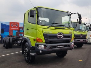 Nggak Cuma Modal Otodidak, Mekanik Bus dan Truk Juga Perlu Sekolah