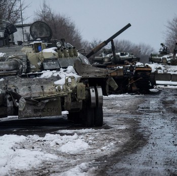 Potret Tank sampai Jet Tempur Rusia Hancur Ditembak Ukraina
