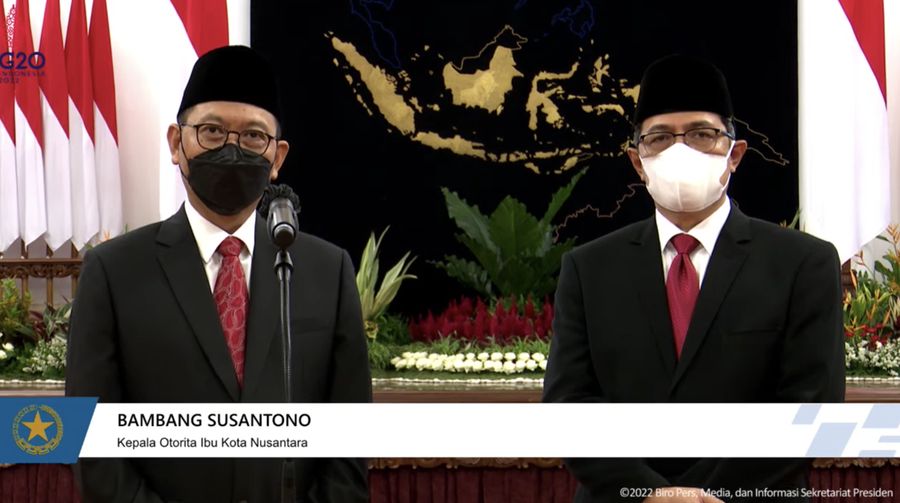 Kepala Otorita IKN, Bambang Susantono memberikan keterangan pers didampingi Wakil Kepala Otorita IKN, Donny Rahajoe (Tangkapan Layar Youtube Sekretariat Presiden)