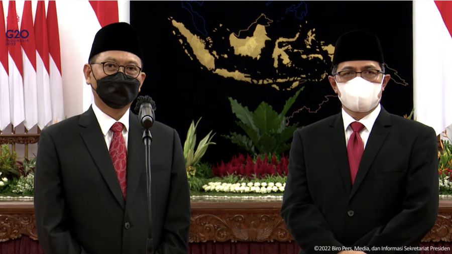 Kepala Otorita IKN, Bambang Susantono memberikan keterangan pers didampingi Wakil Kepala Otorita IKN, Donny Rahajoe (Tangkapan Layar Youtube Sekretariat Presiden)