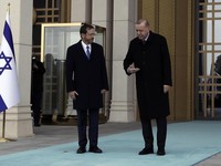 Mesra, Momen-momen Erdogan Bertemu Presiden Israel di Turki