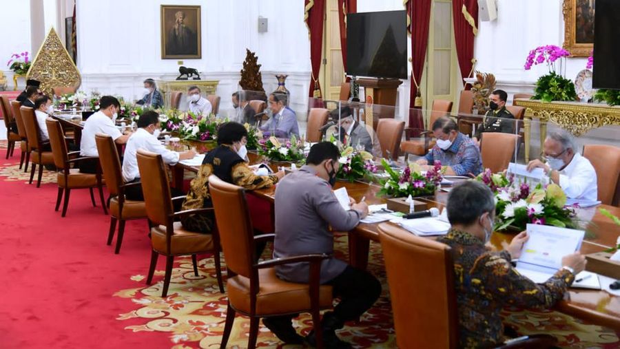 Presiden Joko Widodo (Jokowi) Melakukan Rapat Terbatas Pembahasan IKN, Kamis (10/3/2022). (Foto: Muchlis Jr - Biro Pers Sekretariat Presiden)