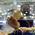 Dan Terjadi Lagi... Harga Emas Naik Tapi Turun Lagi
