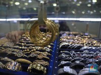 Jreng! Harga Emas Sentuh Rekor Terendah dalam 2 Bulan...