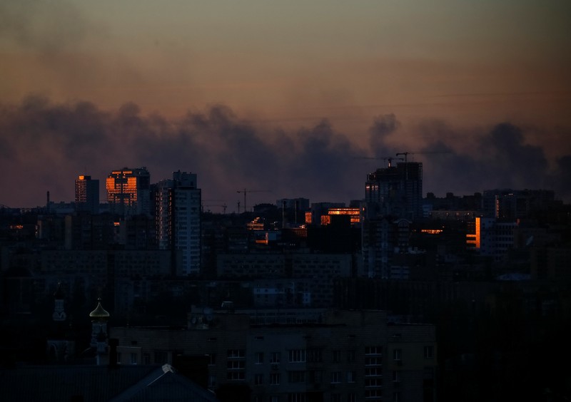 Ledakan di Kiev, Ibu Kota Ukraina. (REUTERS/GLEB GARANICH)