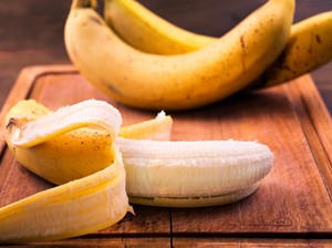 Jangan Dibuang! 5 Buah Ini Justru Lebih Sehat Dimakan Bareng Kulitnya