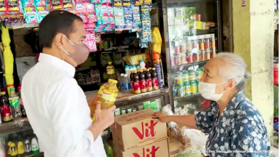 Presiden Jokowi Cek Ketersediaan Minyak Goreng, Yogyakarta, 13 Maret 2022/ Youtube: Sekertaris Presiden