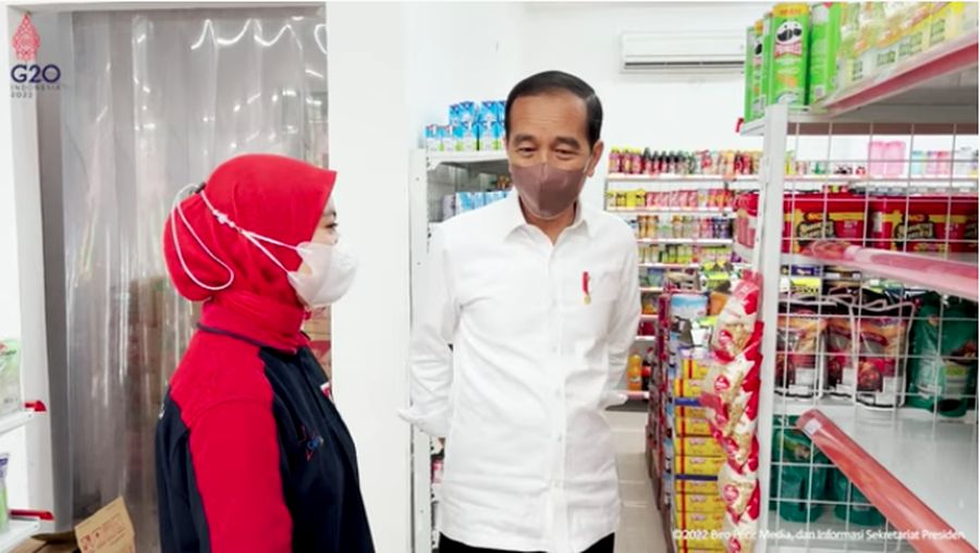 Presiden Jokowi Cek Ketersediaan Minyak Goreng, Yogyakarta, 13 Maret 2022/ Youtube: Sekertaris Presiden