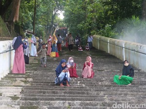 Peziarah Mengeluh Tarif Makam Raja Imogiri Mahal, Wedana Puroloyo Bersuara