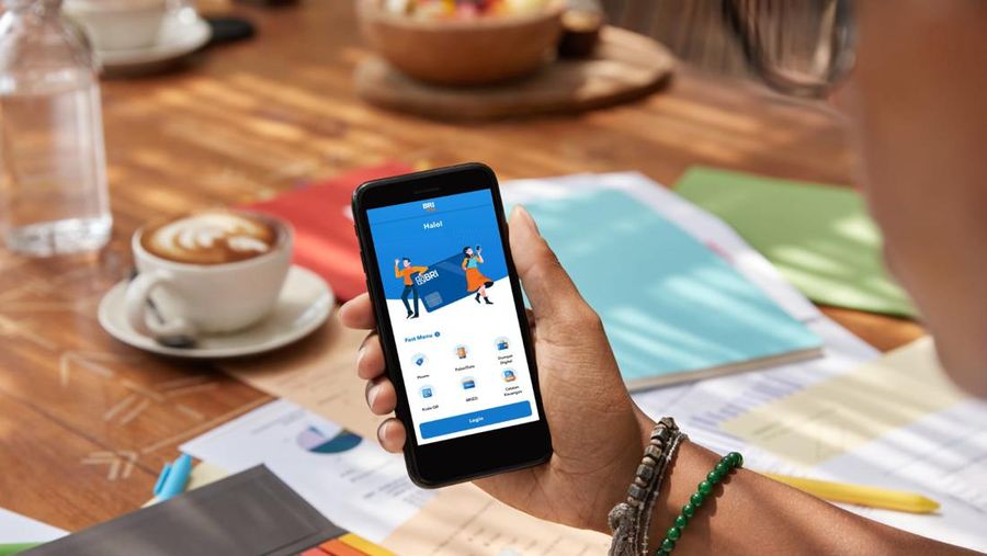 Lewat mobile banking BRI, nasabah bisa melakukan transfer antarnegara.