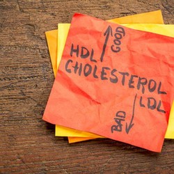 Tanda Kolesterol Bisa Terlihat di Kaki, Perhatikan Gejala Ini