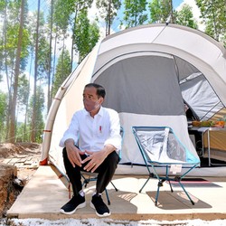 Kemah Bareng Iriana di IKN, Isi Tenda Jokowi Bikin Kaget!