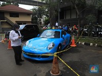 Cerita Arief Muhammad: Jual Porsche ke Doni, Eh Disita Polisi