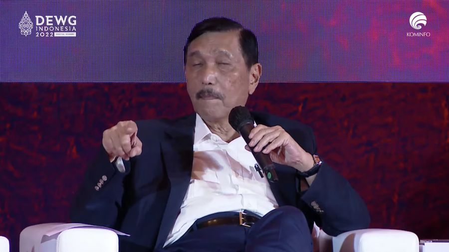 Luhut Binsar Pandjaitan dalam acara Digital Economy Working Group G20 2022. (Tangkapan layar youtube Kemkominfo TV)