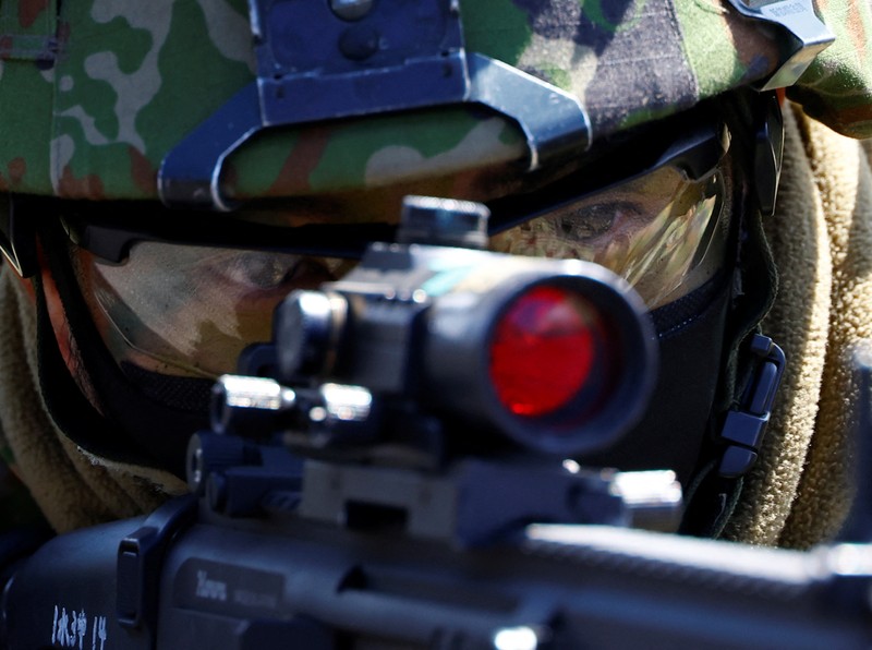 Militer Amerika Serikat dan Jepang latihan perang gabungan. (REUTERS/KIM KYUNG-HOON) Militer Amerika Serikat dan Jepang latihan perang gabungan. (REUTERS/KIM KYUNG-HOON)