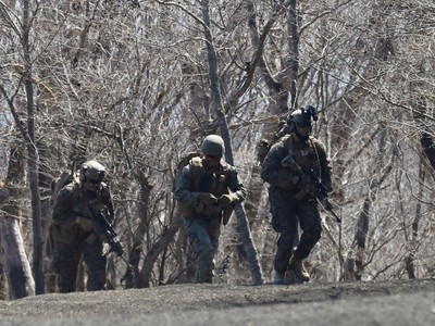 Militer Amerika Serikat dan Jepang latihan perang gabungan. (REUTERS/KIM KYUNG-HOON) Militer Amerika Serikat dan Jepang latihan perang gabungan. (REUTERS/KIM KYUNG-HOON)