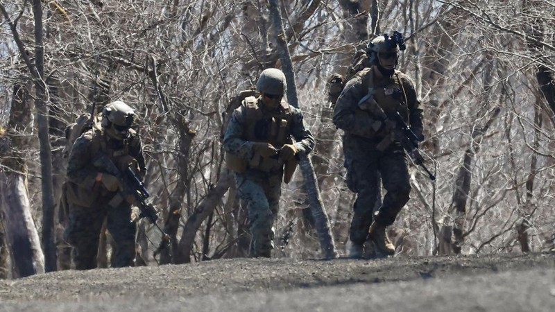 Militer Amerika Serikat dan Jepang latihan perang gabungan. (REUTERS/KIM KYUNG-HOON)
