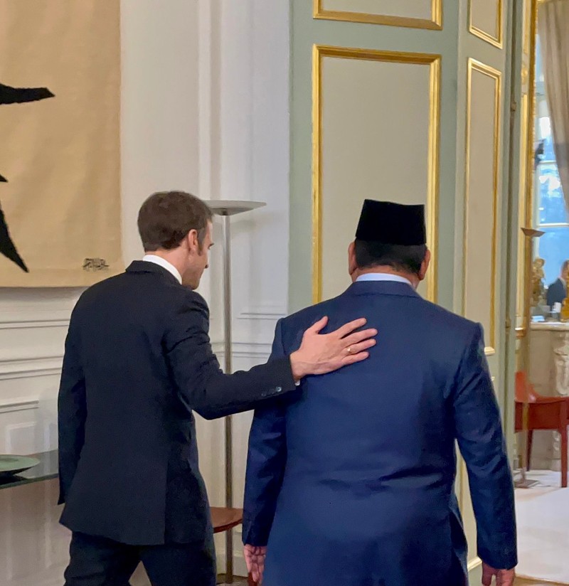 Menhan prabowo bertemu Emmanuel macron di Prancis (Tangkapan layar Instagram/@prabowo) Menhan prabowo bertemu Emmanuel macron di Prancis (Tangkapan layar Instagram/@prabowo)