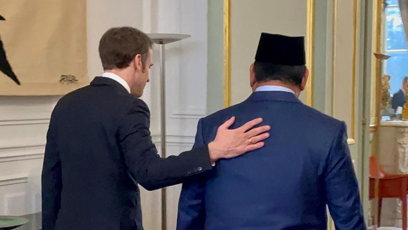 Menhan prabowo bertemu Emmanuel macron di Prancis (Tangkapan layar Instagram/@prabowo)