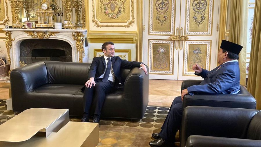 Menhan prabowo bertemu Emmanuel macron di Prancis (Tangkapan layar Instagram/@prabowo)