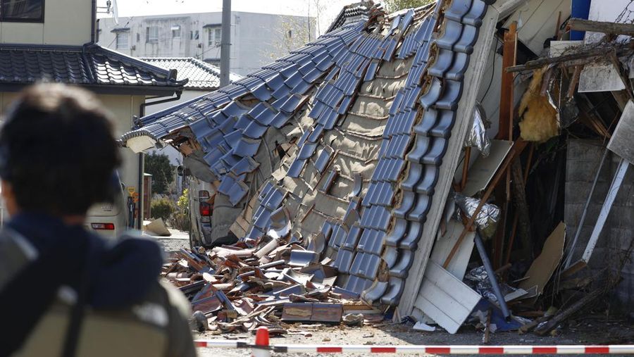 Gemap di Jepang pada Kamis (17/3/2022). (Kyodo News via AP)