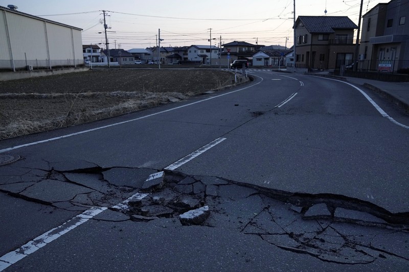 Gemap di Jepang pada Kamis (17/3/2022). (Kyodo News via AP)