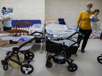 Ukraina Punya Pabrik Bayi Surogasi, Terbesar di Dunia!