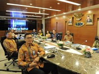 Top! Dana Masyarakat di BCA Hampir Rp 1.000 T