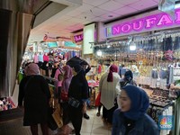 Pasar Tanah Abang 'Bangkit dari Kubur', Macet di Mana-Mana