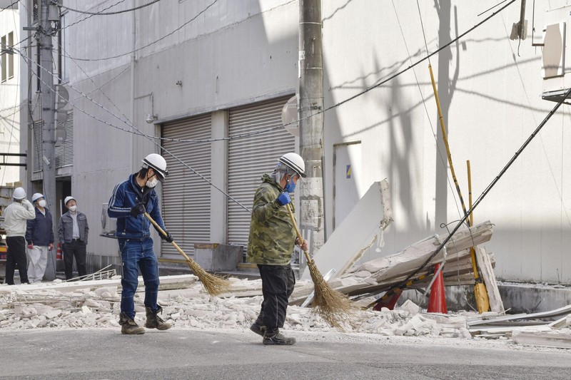 Gemap di Jepang pada Kamis (17/3/2022). (Kyodo News via AP)