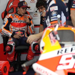 Waduh, Marquez Dibawa ke Rumah Sakit, Gimana Kondisinya?