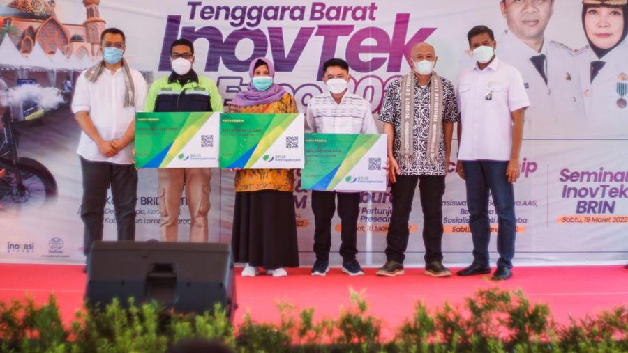 BPJAMSOSTEK mendukung gelaran MotoGP Mandalika dengan memberdayakan UMKM dan masyarakat sekitar.