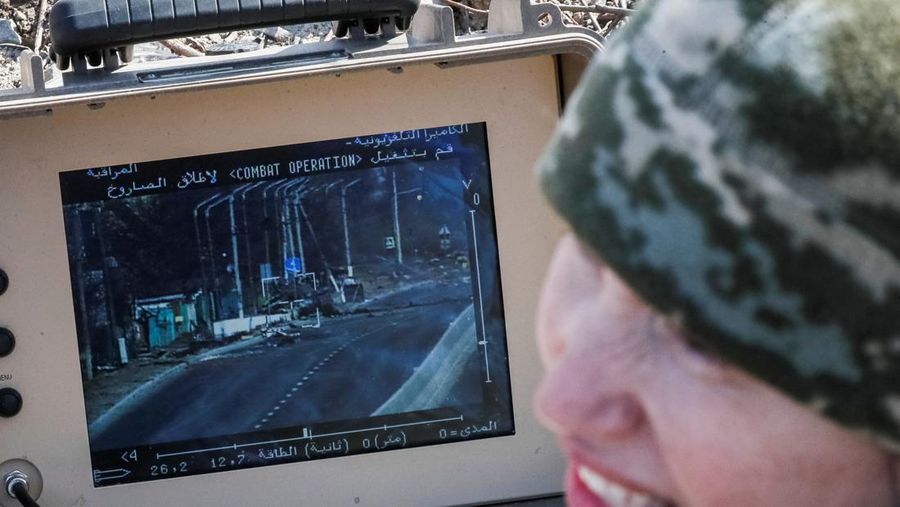 Tetiana Chornovol, former member of the Ukrainian Parliament, service member and operator of an anti-tank guided missile weapon system is pictured at a position on the front line, amid Russia's invasion of Ukraine, in the Kyiv region, Ukraine March 20, 2022. REUTERS/Gleb Garanich