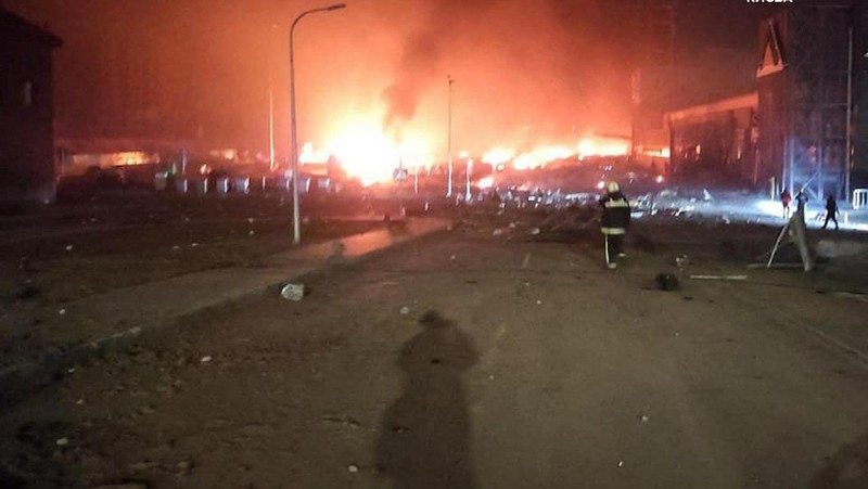 Fire burns after a blast hits a shopping centre, in Kyiv, Ukraine, in this still image obtained from a handout video released on March 20, 2022. State Emergency Service of Ukraine/Handout via REUTERS    ATTENTION EDITORS - THIS IMAGE HAS BEEN SUPPLIED BY A THIRD PARTY. MANDATORY CREDIT. NO RESALES. NO ARCHIVES