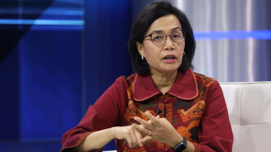 Chairiman CT Corp Chairul Tanjung dan Menteri Keuangan Sri Mulyani di acara CNBC IndonesiaEconomic Outlook (CNBC Indonesia/Tri Susilo)