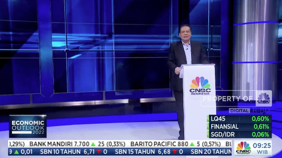 Chairman & Founder CT Corp, Chairul Tanjung memberikan opening remarks pada CNBC Indonesia Economic Outlook 2022.