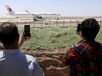 China Eastern Airlines Kandangkan Ratusan Boeing 737-800