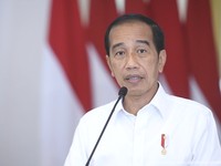 Banyak Negara Kerek BBM, Jokowi: Kita Naik 10%, Demo 3 Bulan!