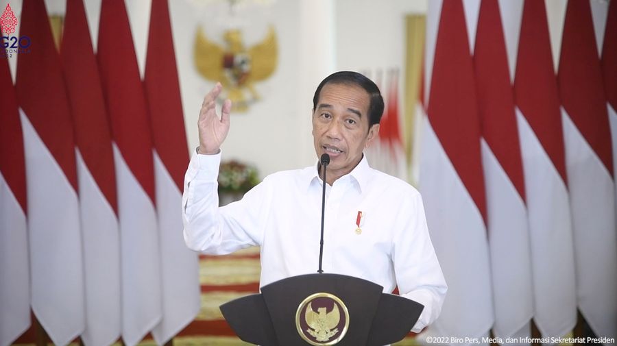 Presiden Joko Widodo (Jokowi) Memberikan Keynote speech pada CNBC Indonesia Economic Outlook 2022 dari Istana Bogor, Selasa (22/3/2022). (Tangkapan Layar)