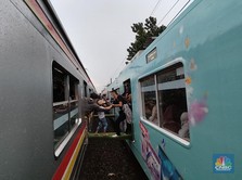 Subsidi KRL Diotak-Atik, Kok Beli Mobil Bakal Disubsidi?