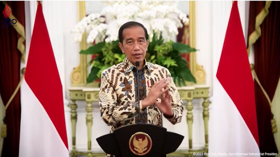 Presiden Joko Widodo (Jokowi) Memberikan Keterangan Pers terkait Kebijakan PPLN dan Panduan Protokol Kesehatan Ramadan dan Idulfitri. (Tangkapan Layar Youtube Sekretariat Presiden)