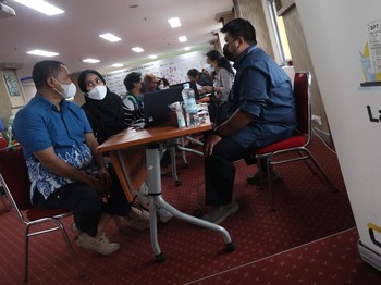 Dunia Resesi, Gimana Ditjen Pajak Kejar Setoran Rp1.718 T?