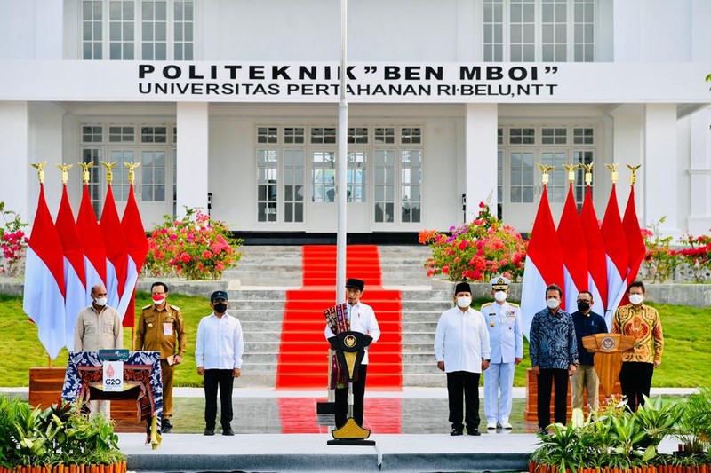 Presiden Joko Widodo meresmikan Politeknik Dr. Aloysius Benedictus Mboi, Universitas Pertahanan Republik Indonesia (Unhan) di Kabupaten Belu, Nusa Tenggara Timur (NTT), pada Kamis, 24 Maret 2022. ( Laily Rachev - Biro Pers Sekretariat Presiden) Presiden Joko Widodo meresmikan Politeknik Dr. Aloysius Benedictus Mboi, Universitas Pertahanan Republik Indonesia (Unhan) di Kabupaten Belu, Nusa Tenggara Timur (NTT), pada Kamis, 24 Maret 2022. ( Laily Rachev - Biro Pers Sekretariat Presiden)