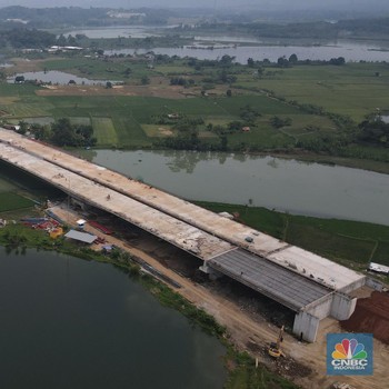 Membelah Sungai & Hutan, Megahnya Penampakan Tol Cikampek II