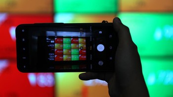 IHSG Meroket! 10 Saham LQ45 Ini Ikut Terbang