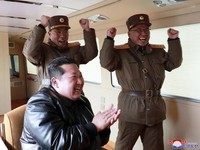 Aneh tapi Nyata, Kim Jong Un Puji Presiden Korsel, Ada Apa?